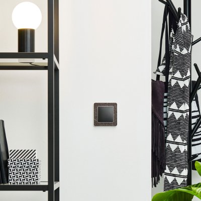 Фотография в интерьере Рамка 2-я. SE Sedna Elements SDD391802 камень