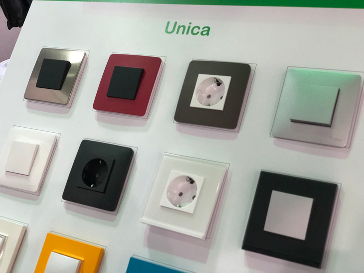 Новая Unica от Schneider Electric 2018