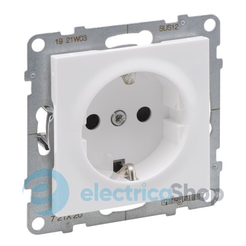 Розетка с з/к и шторками (пружин.клеммы) 16А/250V для серии SUNO Legrand 721120 белый