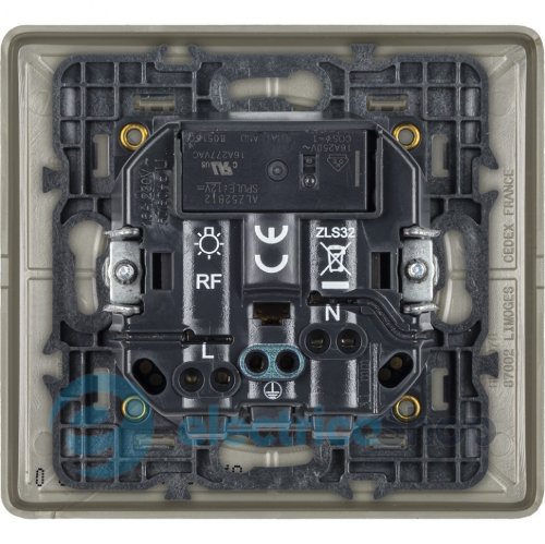Умная розетка с з/к 16А/230V Celiane with Netatmo 064838, титан