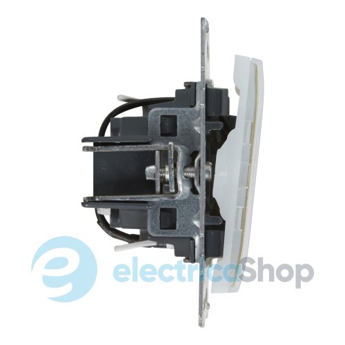Кнопка 1-кл с держателем этикеткиы 6A/250V для серии SUNO Legrand 721110 белый