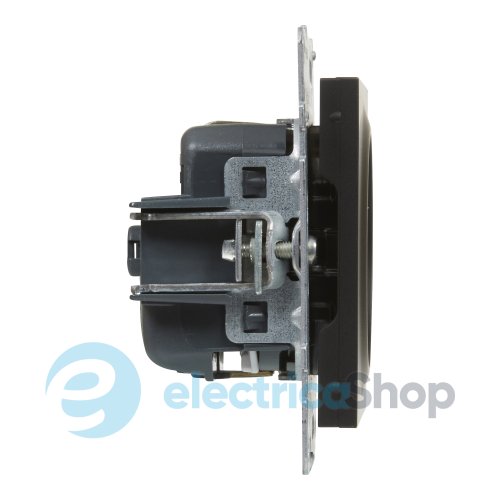 Розетка с з/к и шторками (пружин.клеммы) 16А/250V для серии SUNO Legrand 721420 черный
