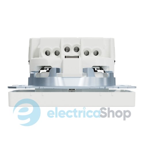Розетка з/к (250V/16А), захисні шторки, System Design MTN2300-6037 «білий матовий»