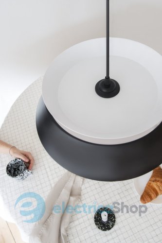 Світильник UMAGE Cuna Matt Black 2035