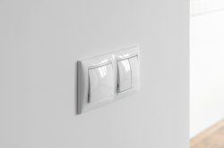 Legrand Valena Classic Білий глянець